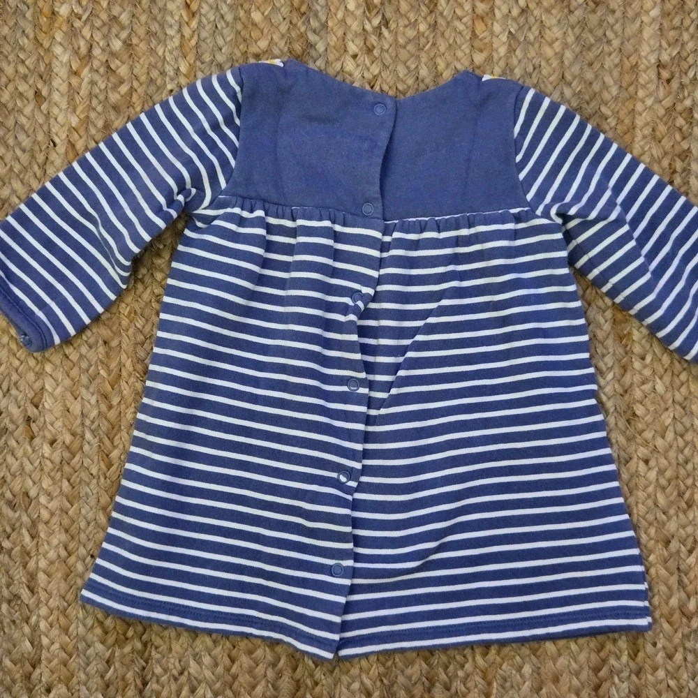 Baby Boden Blue/White Stripe Daisy Trimmed Sweatshirt Dress Size 6-12‎ months